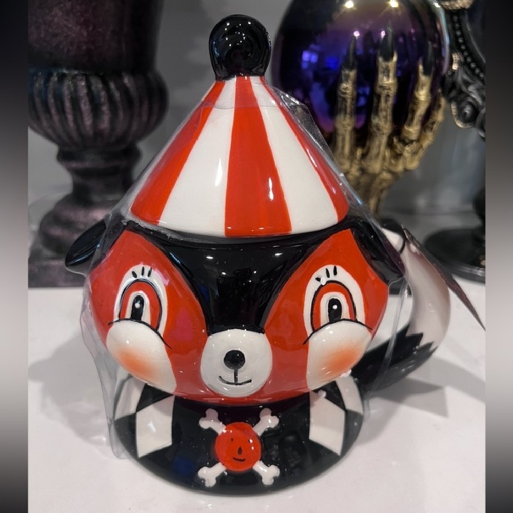 Carnival Cottage Johanna Parker Halloween Circus Dog Mug With Lid HTF - Picture 1 of 5